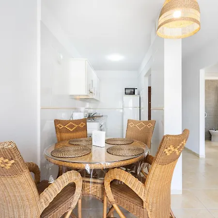 Home2book Quiet Terrace Apartamento *