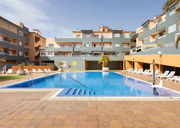 Home2book Quiet Terrace דירה