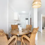 Home2book Quiet Terrace شقة *