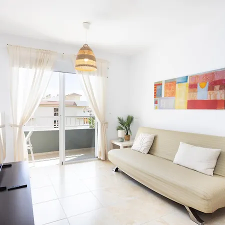 Home2book Quiet Terrace Daire